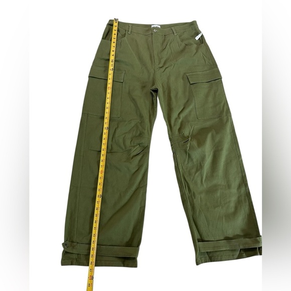 NWT STEVE MADDEN Mid Rise Cargo Pants Jeans Wide Leg Burnt Olive DO33145F Sz XL - Picture 5 of 16